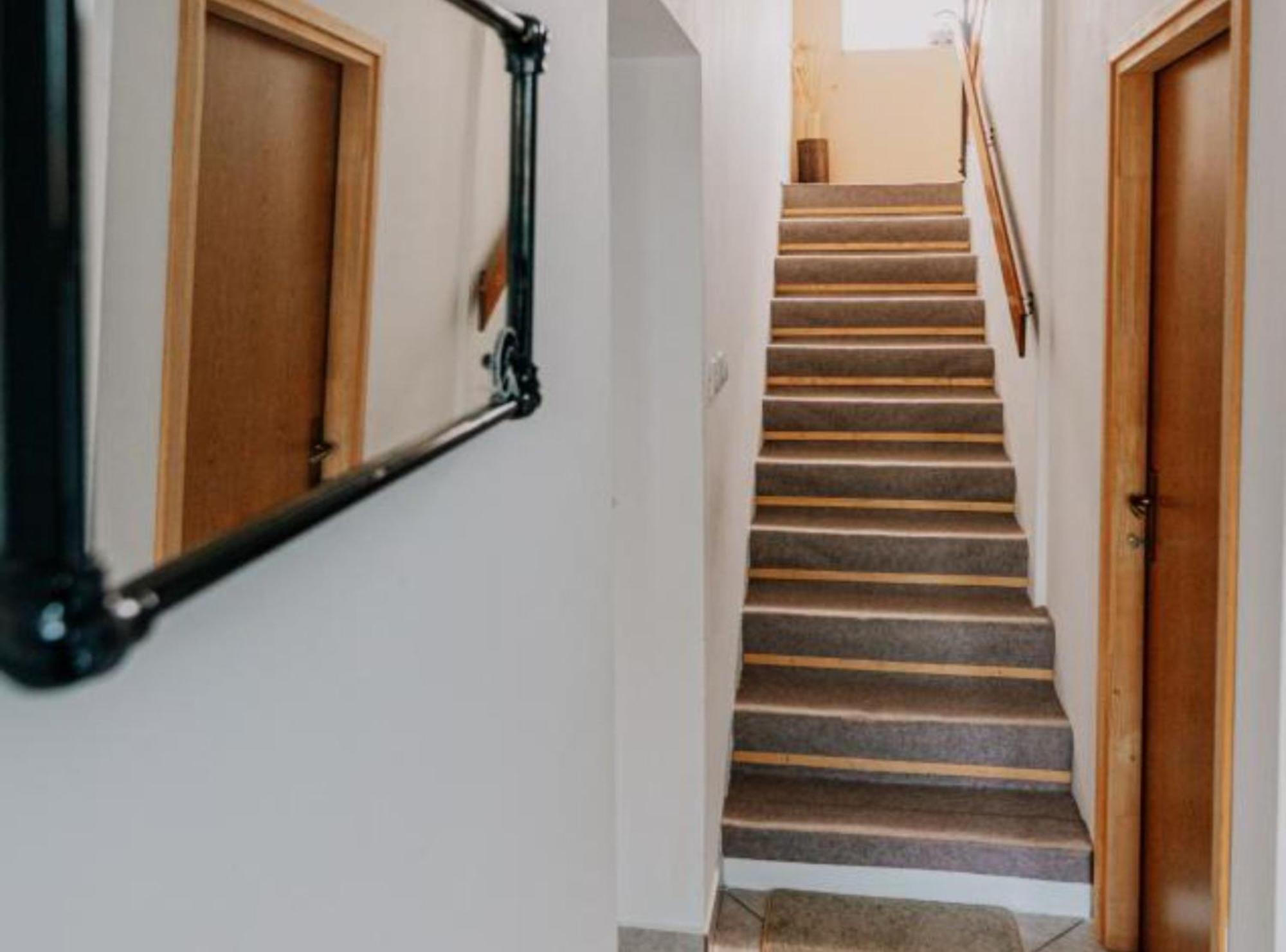Apartmani Tea I Toni Gradiste Екстериор снимка