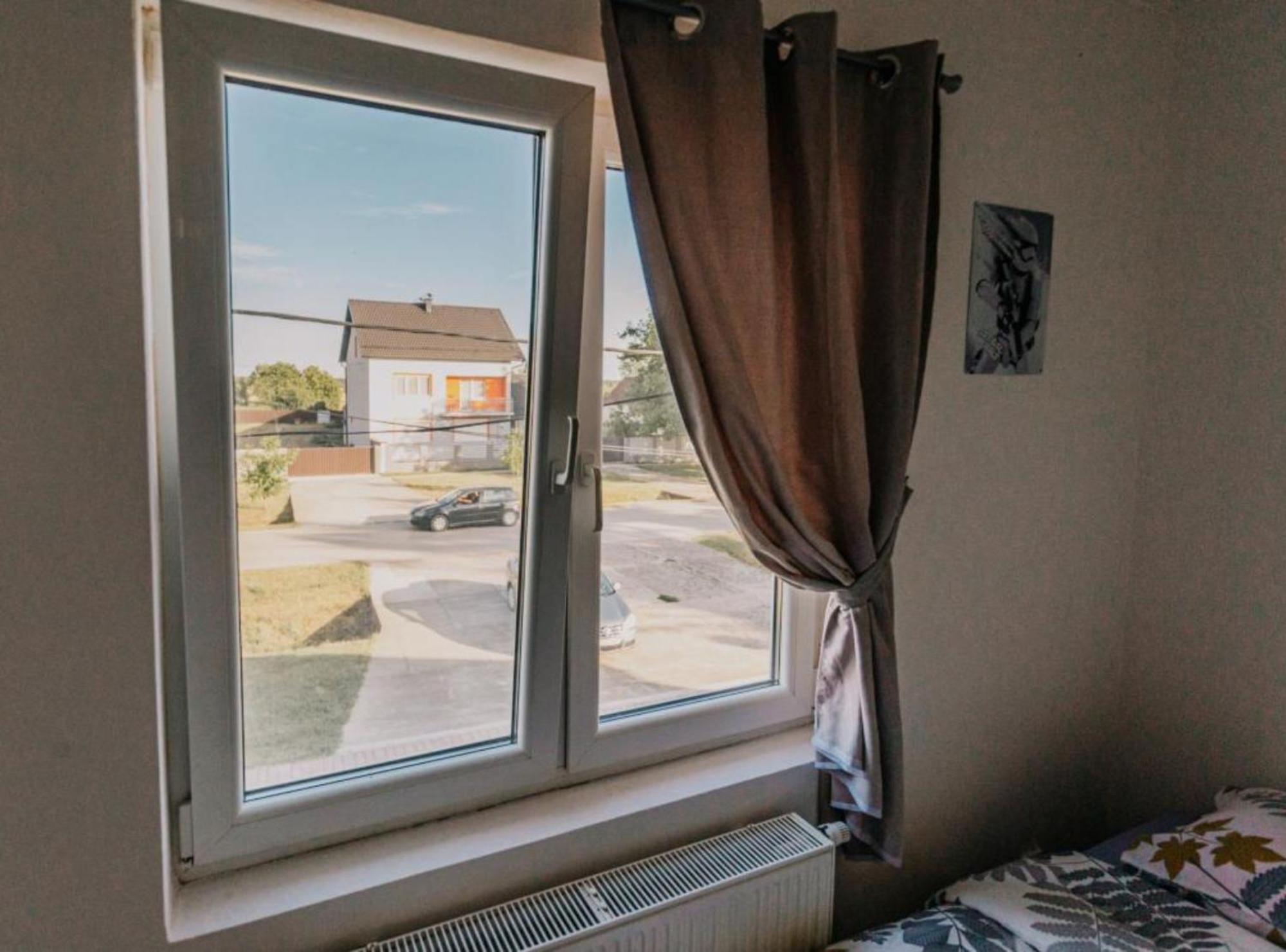 Apartmani Tea I Toni Gradiste Екстериор снимка