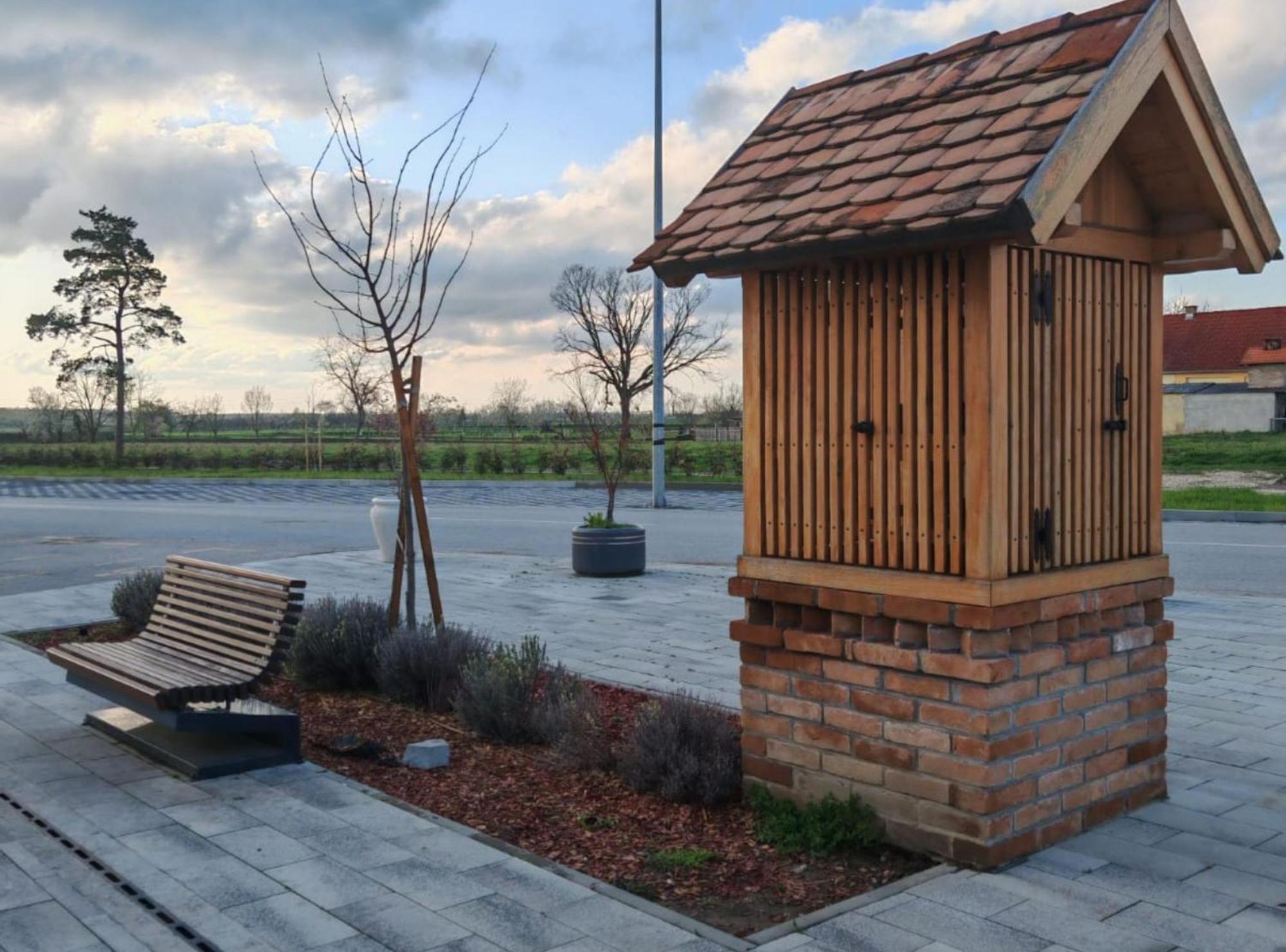 Apartmani Tea I Toni Gradiste Екстериор снимка